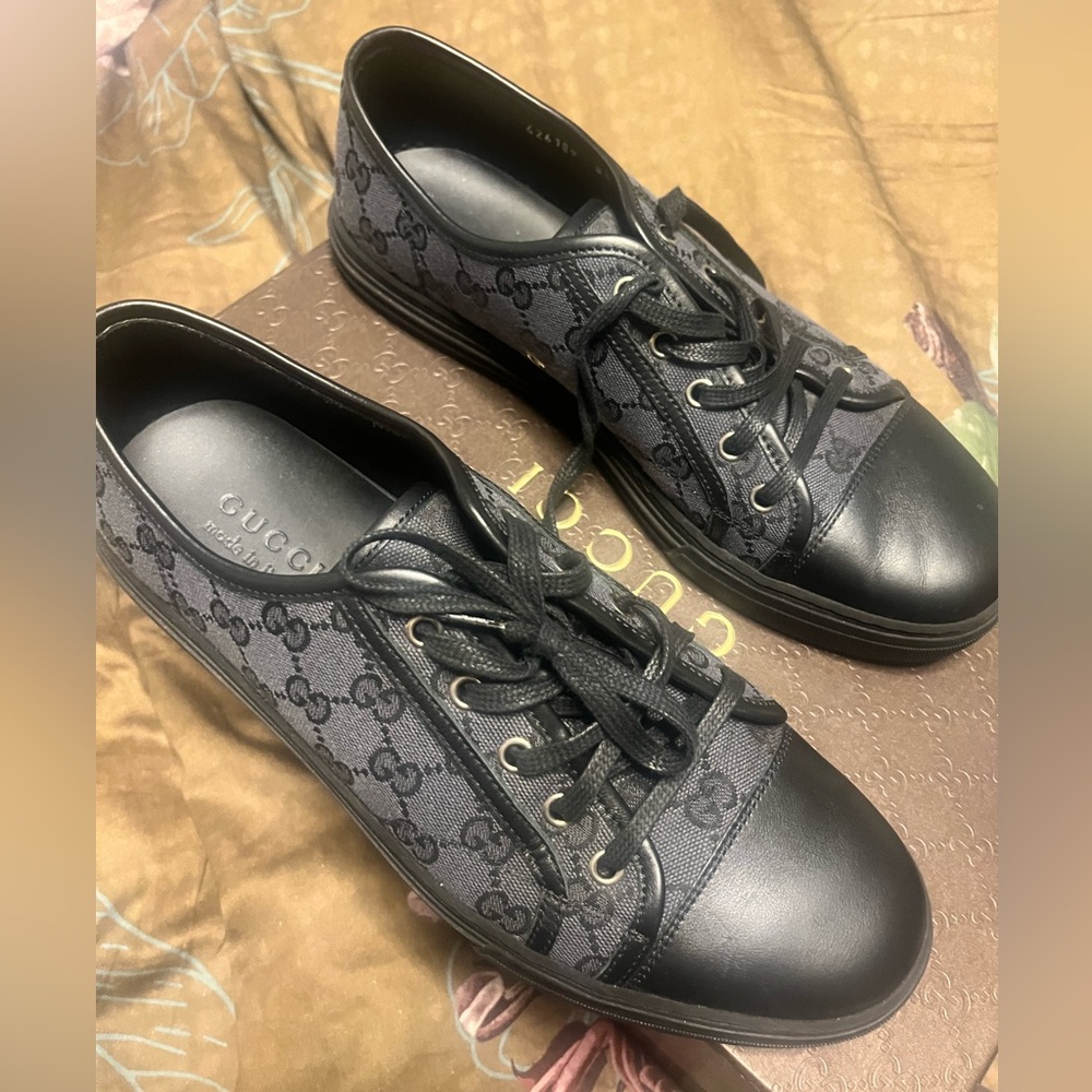 Gucci Black and Gray Lace-Up Sneakers